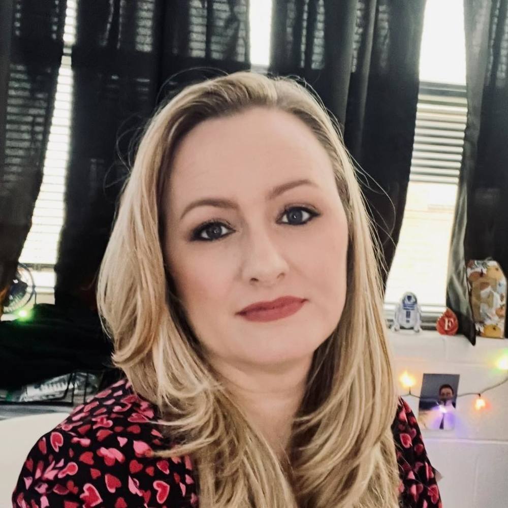 Meet your Posher, Jennifer